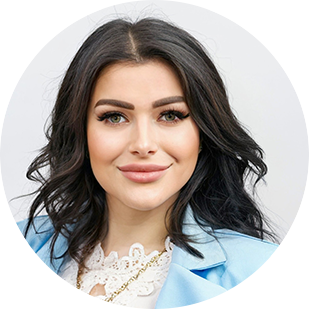 Alexandra Fuior, at Headhunter-Hamburg: Executive search, Headhunter, direct search, recruitment, personnel placement, CXO, managers, specialists, technicians, engineers.